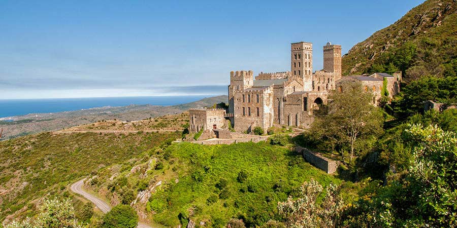 Hiking from a hillside monastery to an idyllic harbour town